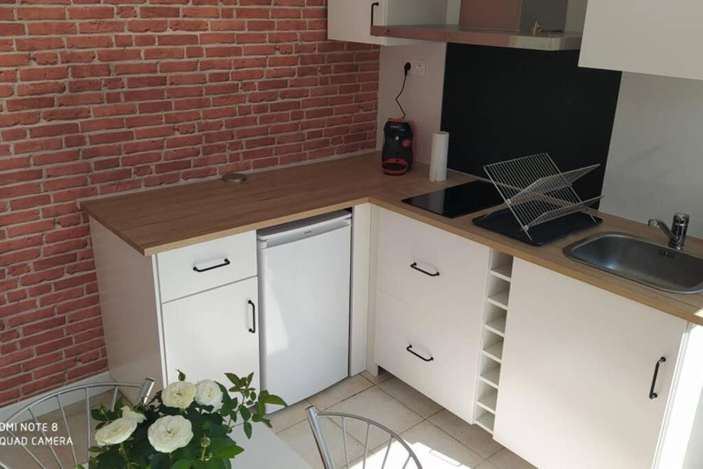 Appartement Tout Confort Au Calme Avec Jacuzzi Mouguerre Exterior photo