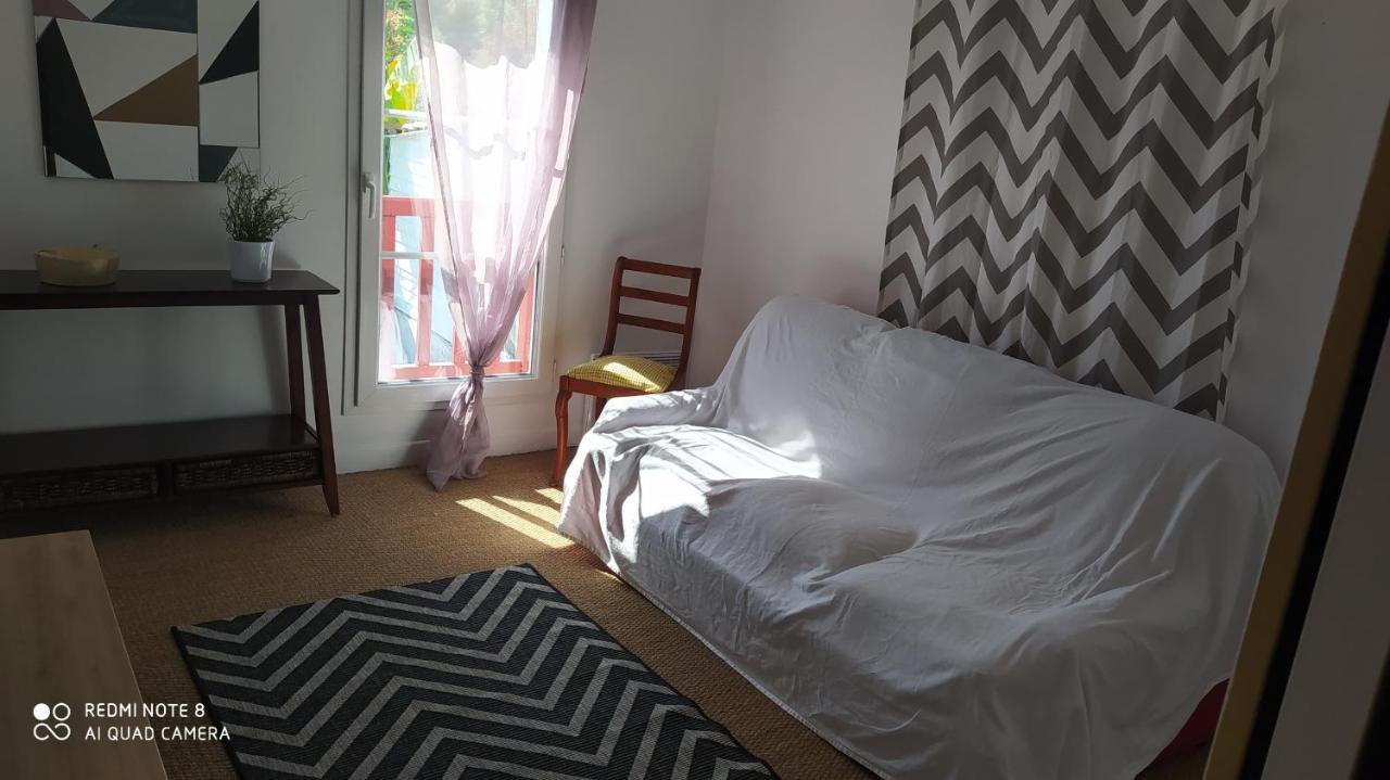 Appartement Tout Confort Au Calme Avec Jacuzzi Mouguerre Exterior photo